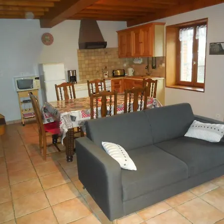 بيت للعطل Rustique Avec Cheminee, Jardin Et Wifi - Fr-1-496-175