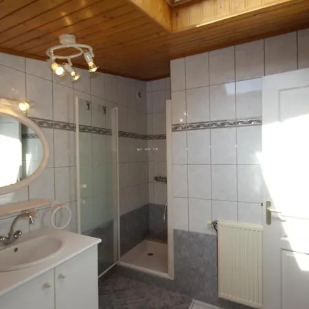 بيت للعطل Rustique Avec Cheminee, Jardin Et Wifi - Fr-1-496-175